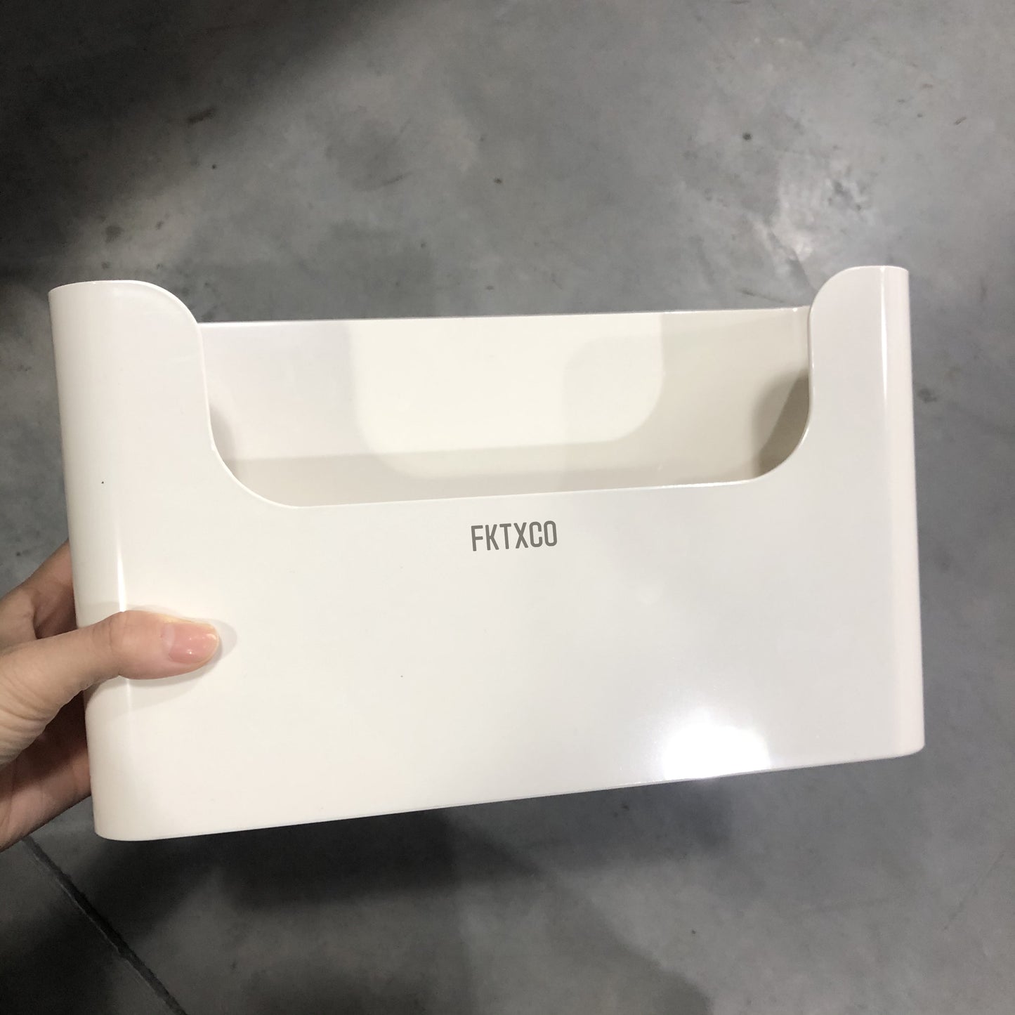 FKTXCO plastic wall mounted household containers for storing and organizing makeup