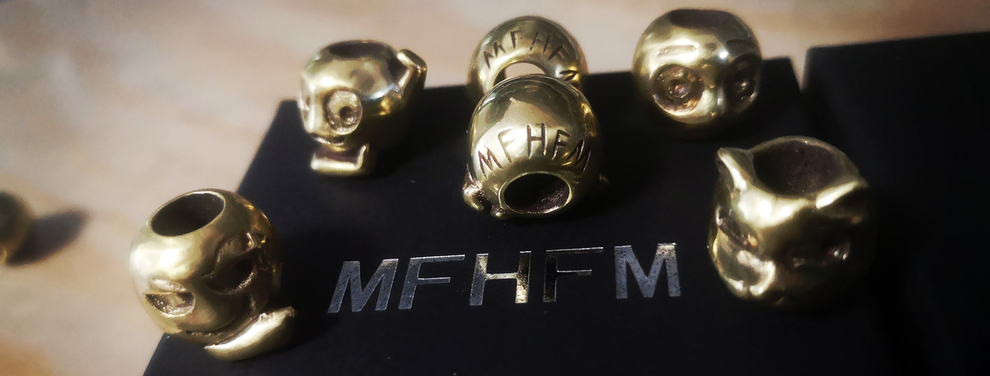 MFHFM good quality mini figurines of common metal (7 pieces)